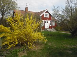 Brunnsta Gård