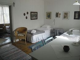 Brunnsta Gård