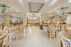 CNic Gemini Hotel