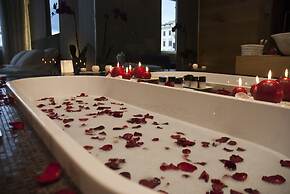 Sun Suite Luxury Pantheon