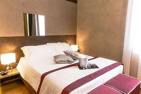 Sun Suite Luxury Pantheon