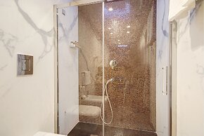 Sun Suite Luxury Pantheon