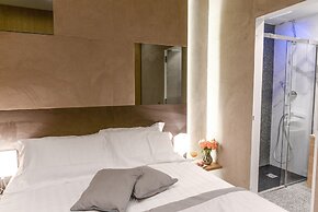 Sun Suite Luxury Pantheon