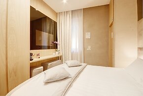 Sun Suite Luxury Pantheon