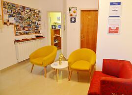 Apartments & Rooms Petra