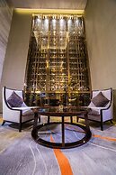 Pullman Shishi Mattison