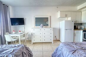 Private Apartments at the Casablanca