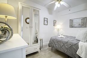 Private Apartments at the Casablanca