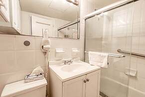 Private Apartments at the Casablanca