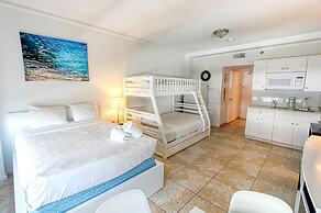 Private Apartments at the Casablanca