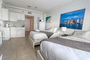 Private Apartments at the Casablanca