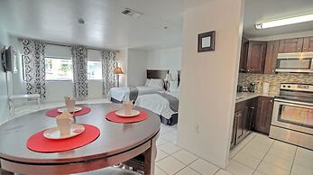 Private Apartments at the Casablanca