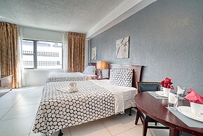 Private Apartments at the Casablanca