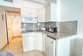 Private Apartments at the Casablanca