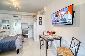 Private Apartments at the Casablanca