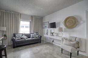 Private Apartments at the Casablanca