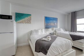 Private Apartments at the Casablanca