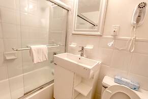 Private Apartments at the Casablanca