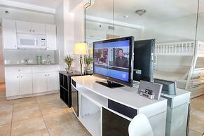 Private Apartments at the Casablanca