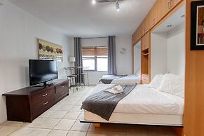 Private Apartments at the Casablanca