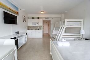 Private Apartments at the Casablanca