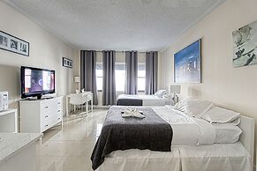 Private Apartments at the Casablanca