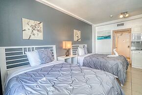 Private Apartments at the Casablanca