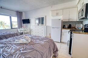 Private Apartments at the Casablanca