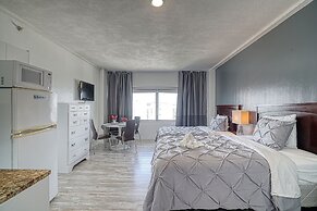 Private Apartments at the Casablanca