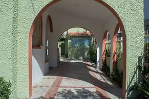 Casa Isabel Bed & Breakfast