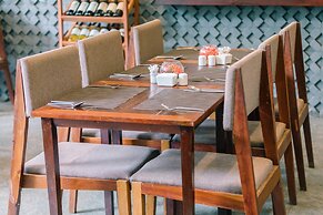 Popular Residence Hotel