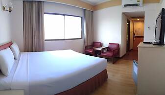 Sakura Hotel Hat Yai