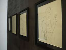 Arthur&Paul - Caters to Men