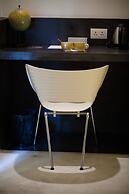 Arthur&Paul - Caters to Men