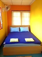 Just Chill Inn - Hostel