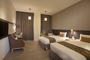 Renyi Lake Hotel