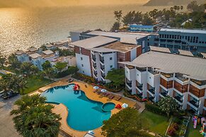 Saint Tropez Beach Resort Hotel