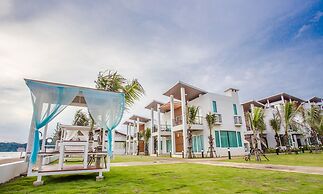 Saint Tropez Beach Resort Hotel