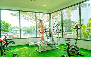 Saint Tropez Beach Resort Hotel