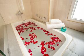 Saint Tropez Beach Resort Hotel