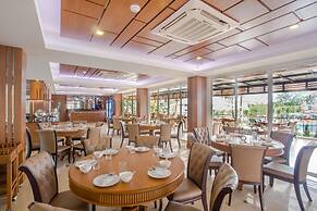 Saint Tropez Beach Resort Hotel