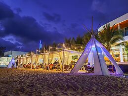 Saint Tropez Beach Resort Hotel