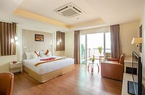 Saint Tropez Beach Resort Hotel