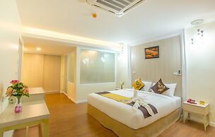 Saint Tropez Beach Resort Hotel