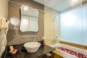 Saint Tropez Beach Resort Hotel