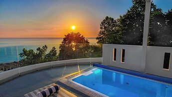 Panorama Suites & Spa