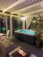 Panorama Suites & Spa