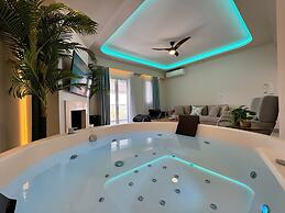 Panorama Suites & Spa