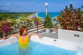 Panorama Suites & Spa