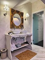 Panorama Suites & Spa